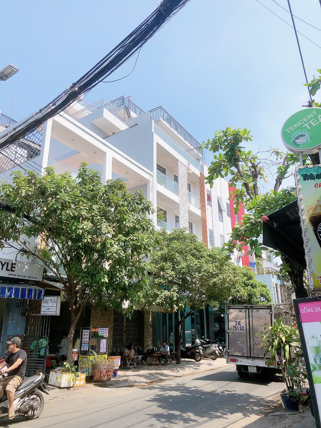 Bán nhà mặt tiền kinh doanh đường Khuông Việt,DT:4x14m đúc 3 lầu giá 11 tỷ 