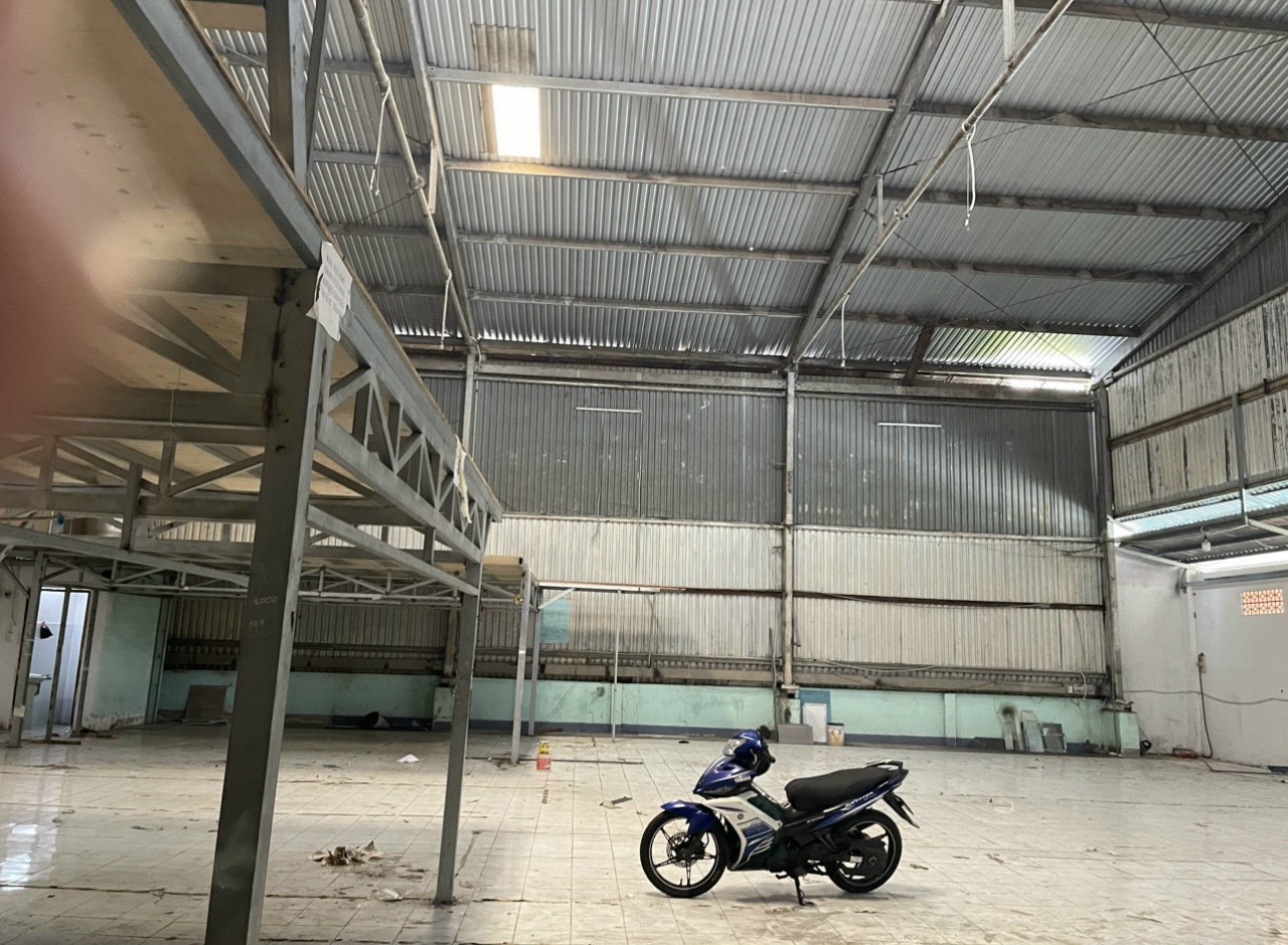 Cho thuê xưởng ngay Phú Thọ Hoà. Quận Tân Phú