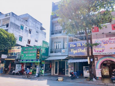 Bán nhà mặt tiền kinh doanh đường Tân Hương,DT:4x19m,đúc 1 lầu giá 12.5 tỷ