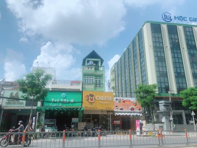 Bán nhà mặt tiền đường Tân Thắng đối diện Aeon,DT:4.5mx18m, 3 lầu nhà mới ,vị trí đắc địa