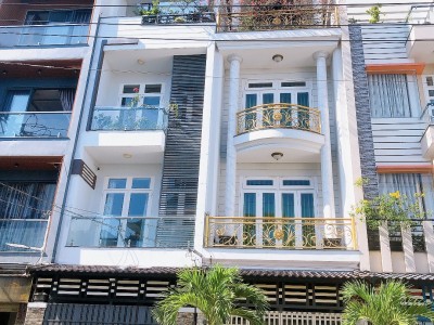Bán nhà mặt tiền đường Lê Quốc Trinh,DT:3.5x18m đúc 4 lầu nhà mới giá 9 tỷ